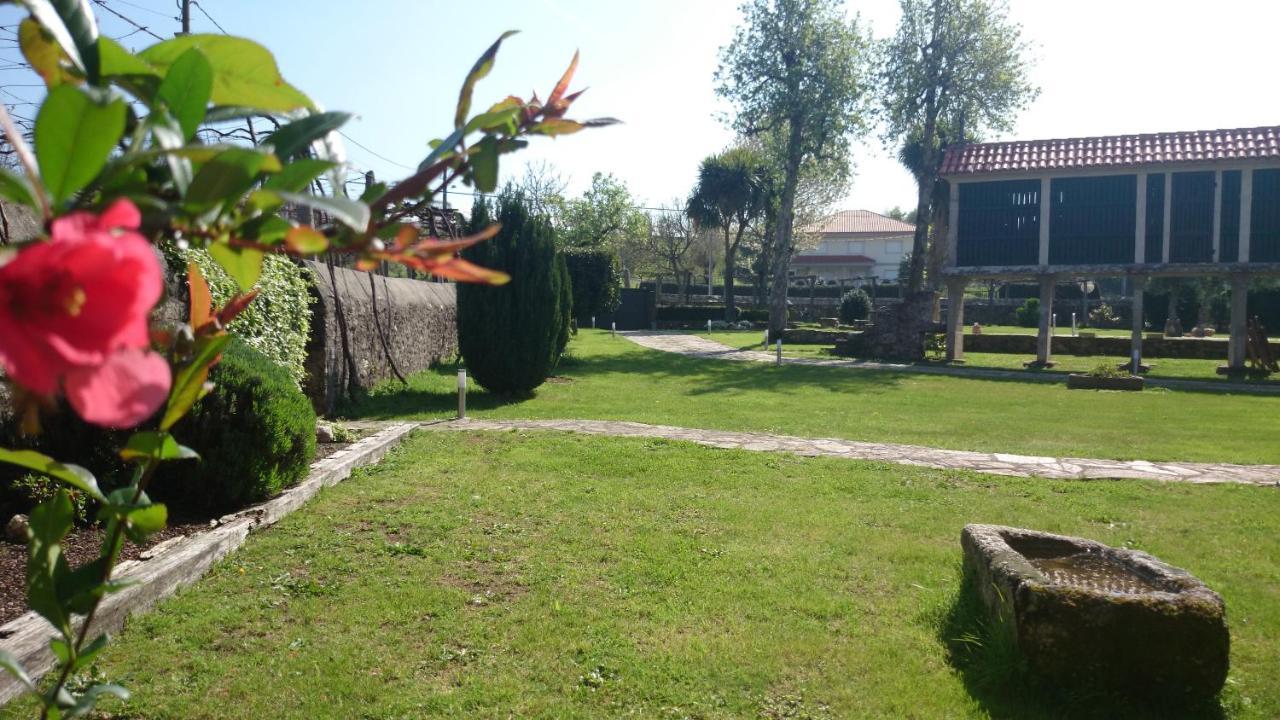 Torres de Moreda LLa Estrada Exterior foto